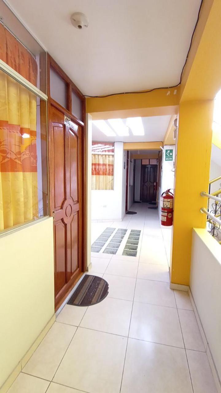 Hostal Acuarius 普诺 外观 照片