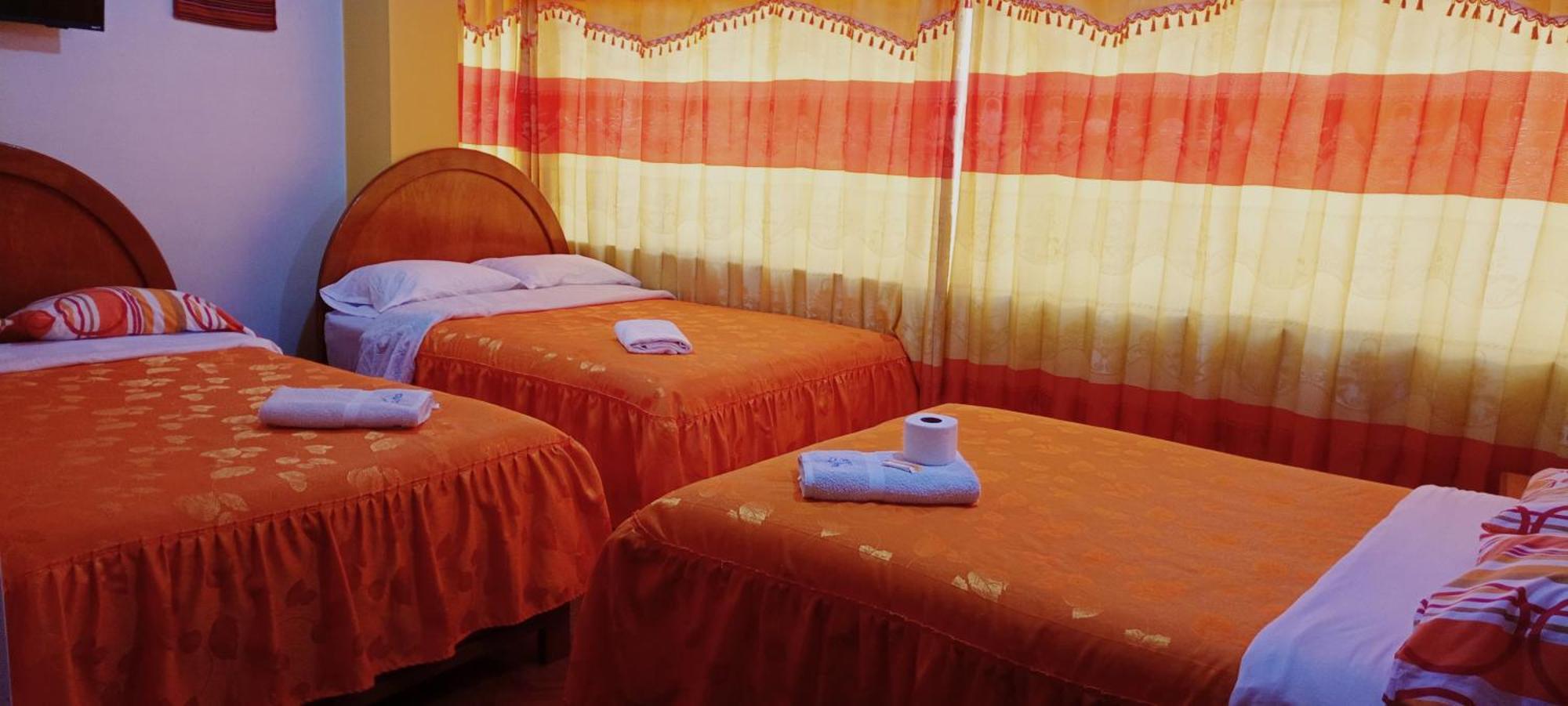 Hostal Acuarius 普诺 外观 照片