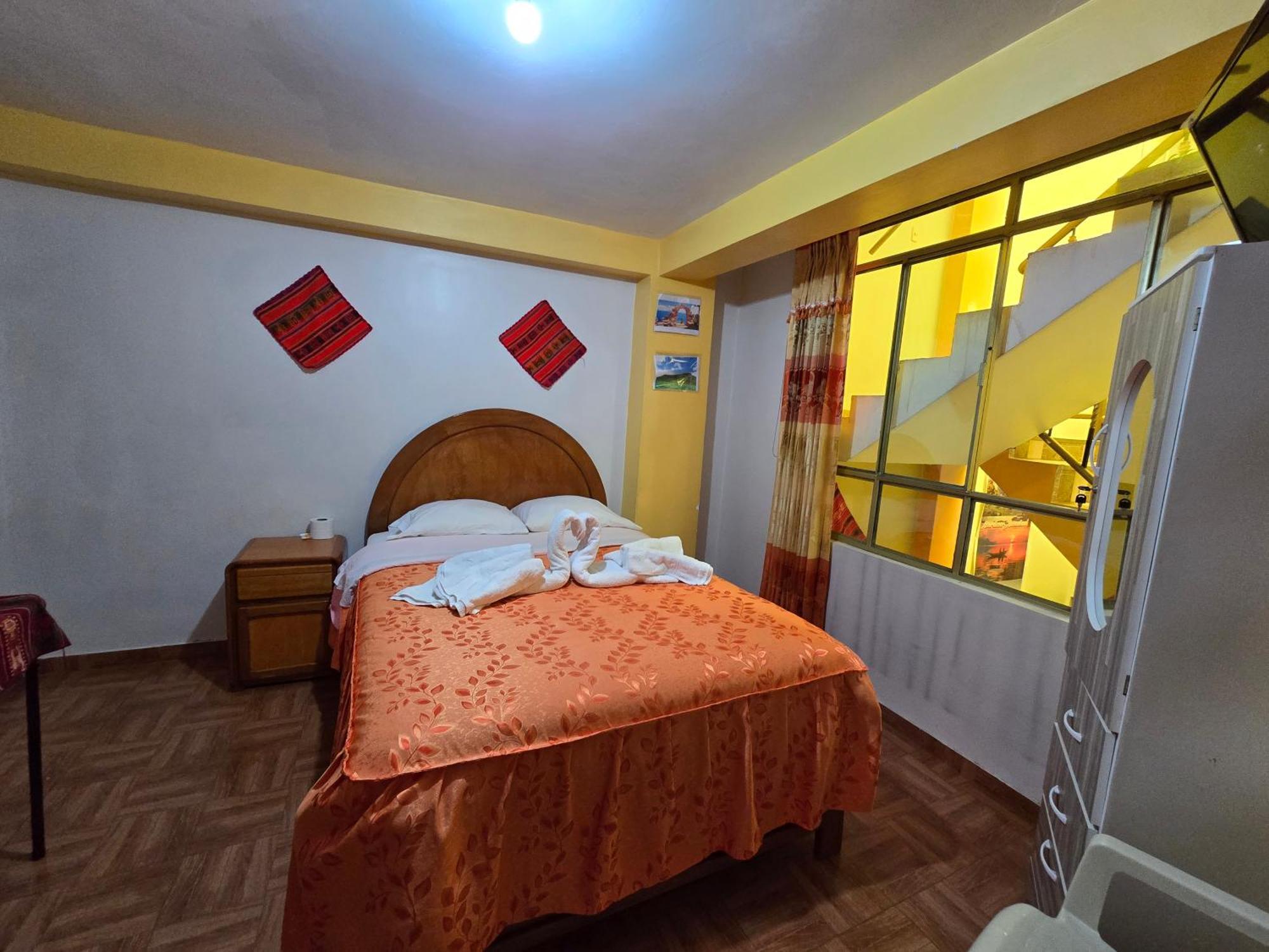 Hostal Acuarius 普诺 外观 照片