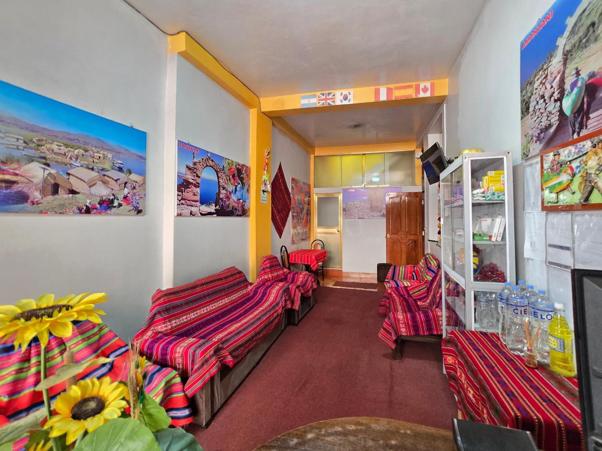 Hostal Acuarius 普诺 外观 照片