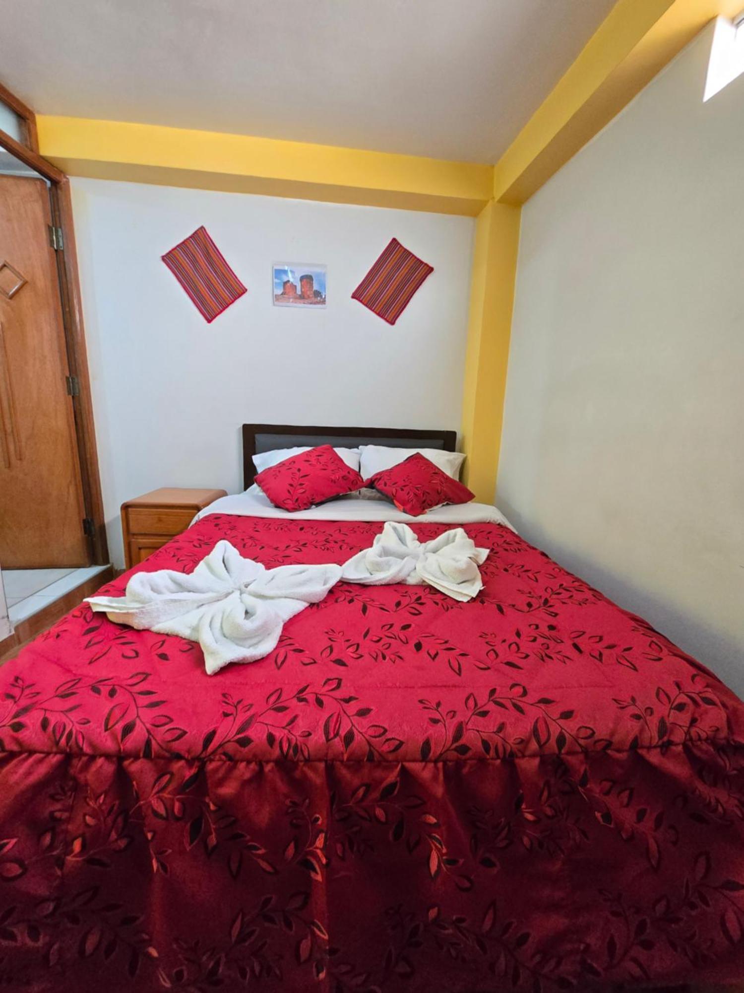 Hostal Acuarius 普诺 外观 照片