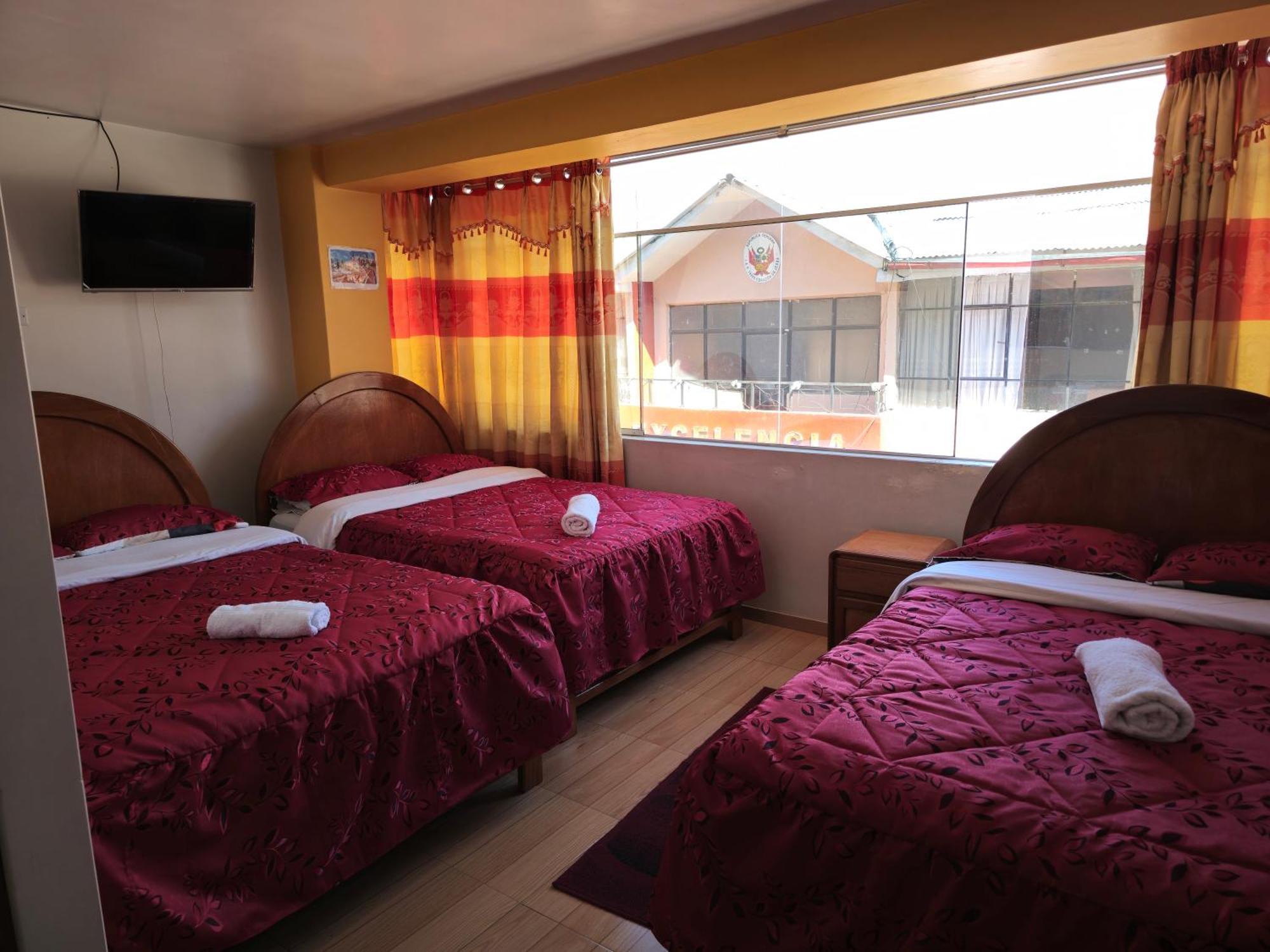 Hostal Acuarius 普诺 外观 照片