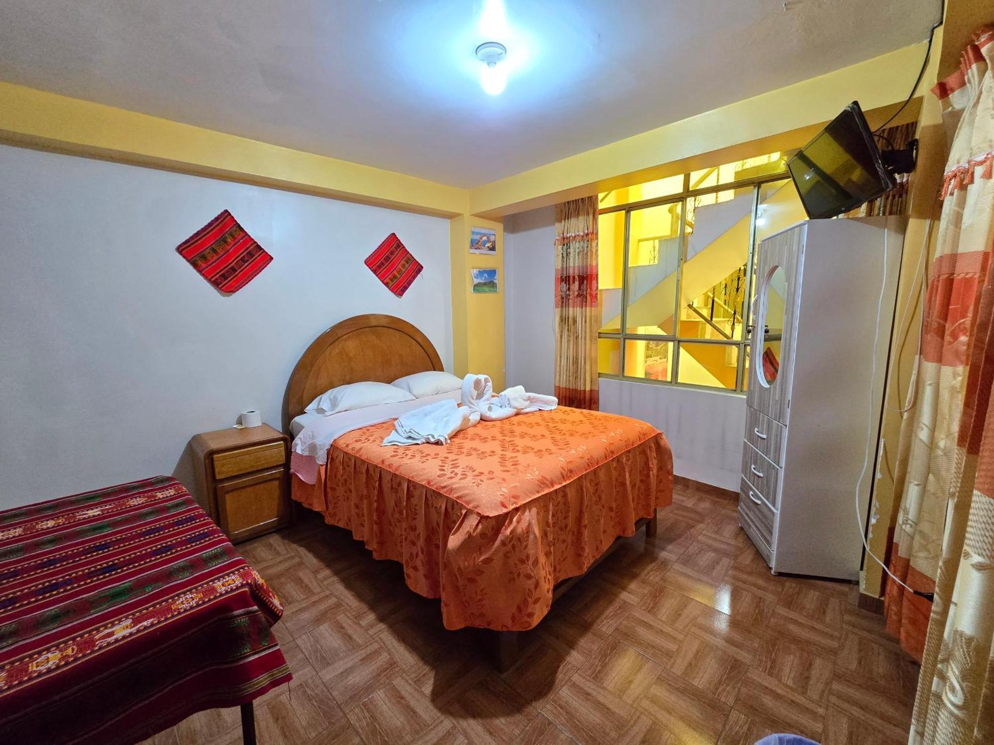 Hostal Acuarius 普诺 外观 照片